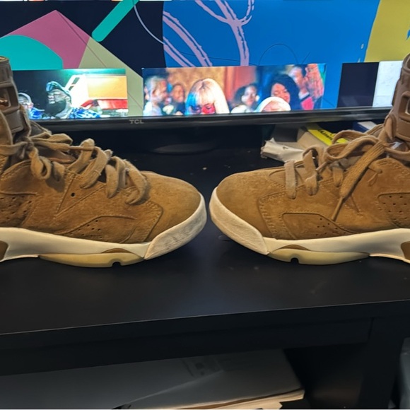 Wheat Jordan 6's - Picture 2 of 6